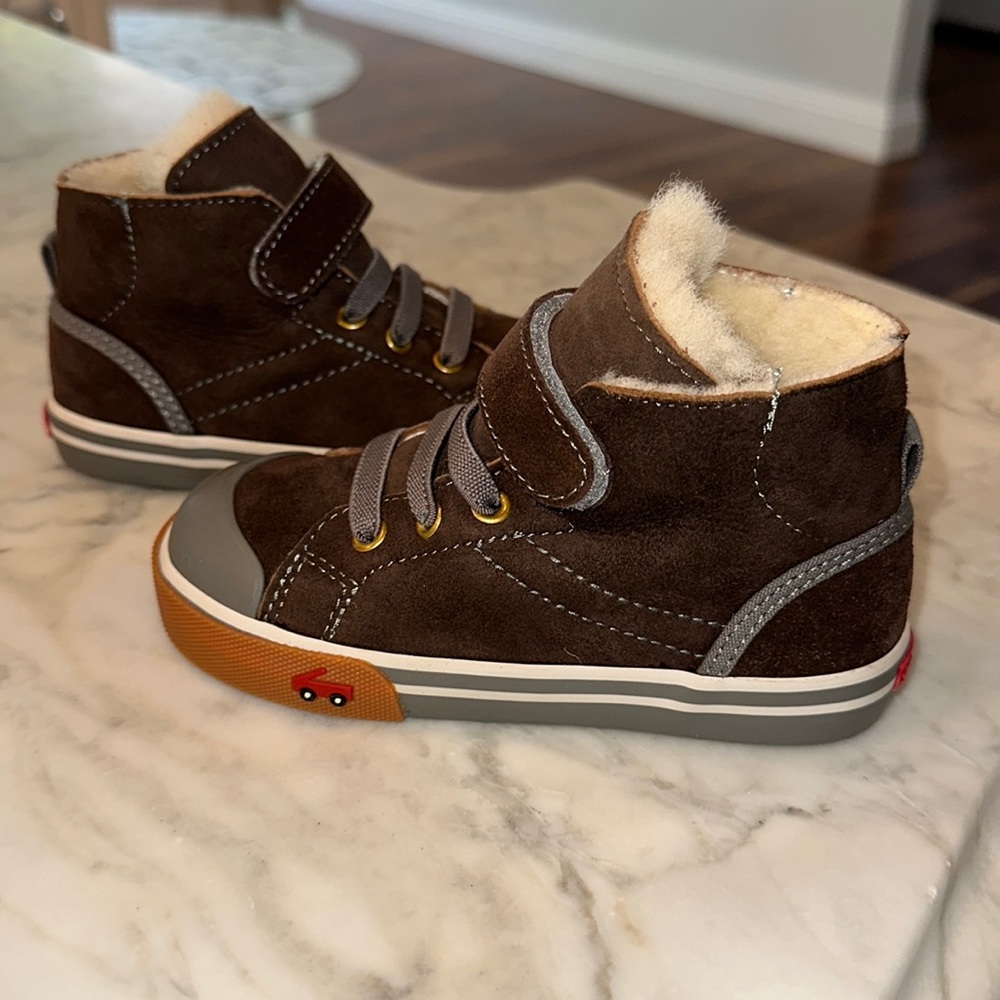 See Kai Run suede Shearling Toddler boots size 10